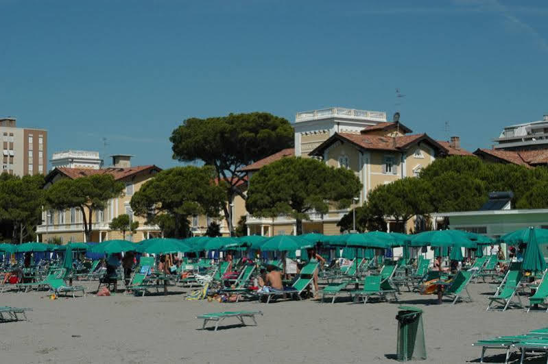 Hotel Ville Bianchi Grado Eksteriør billede